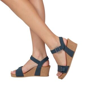 Aetrex Lexa Quarter Strap Leather Wedge Black Sz 7